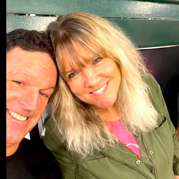 Meet your Posher, Sondra - Picture 1 of 1